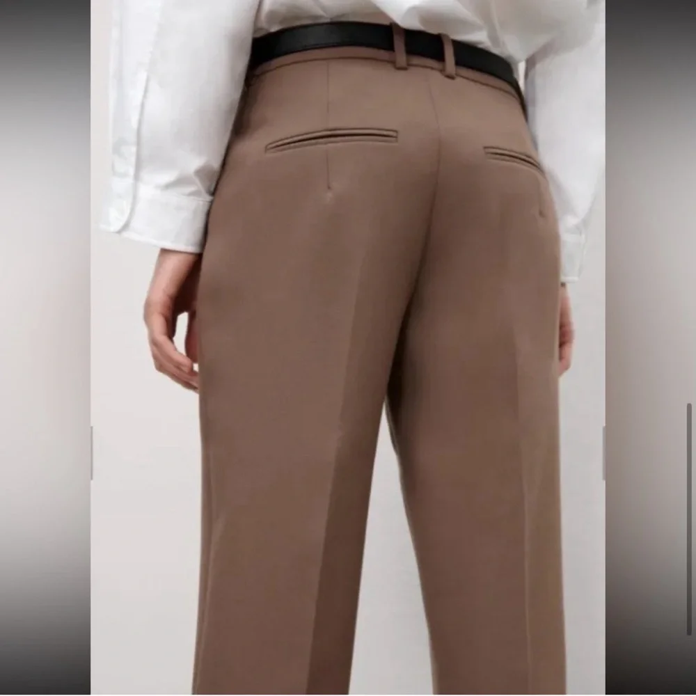 ZARA Trendy Business & Play Woman trousers, Relaxed in milky chocolate 🔥🔥🔥 - Picture 4 of 7